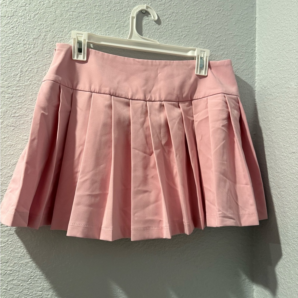 Pink Pleated Women's Skirt